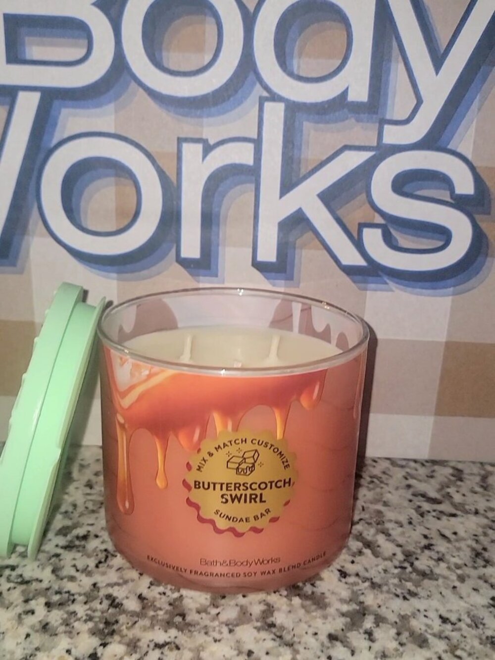 NEW LIMITED EDITION BATH AND BODY WORKS BUTTERSCOTCH SWIRL SUNDAE BAR